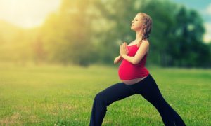 Evgeny_Atamanenko_pregnantyoga_shutterstock